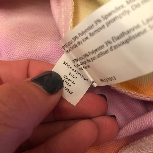 NWT Wildfox Sherbet Tie Dye Woman’s crewneck Sweatshirt size XS - Picture 6 of 12